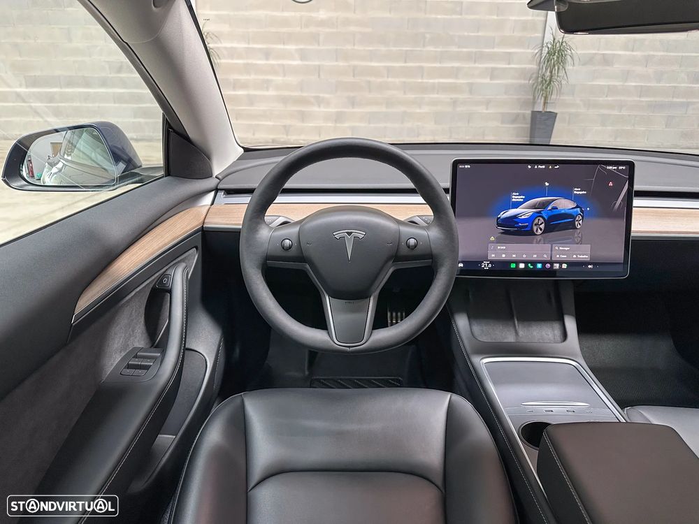 Tesla Model 3 Standard Range Plus RWD - 48