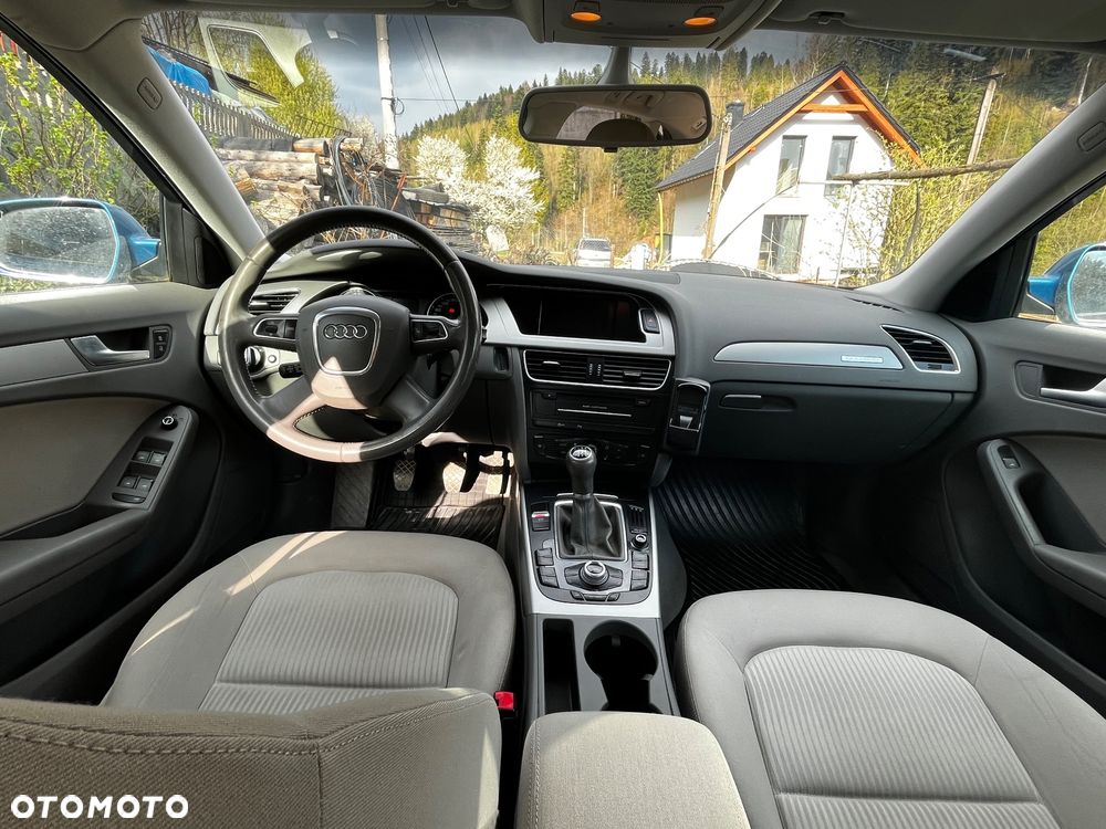 Audi A4 Avant 2.0 TDI Quattro - 6