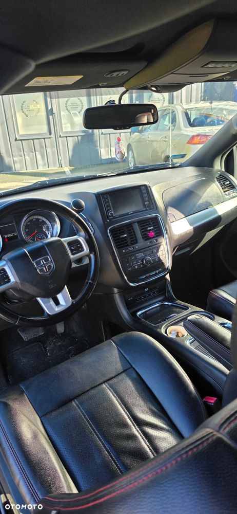 Dodge Grand Caravan 3.6 R/T - 5