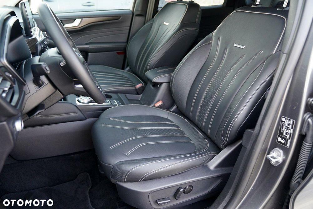 Ford Kuga - 19