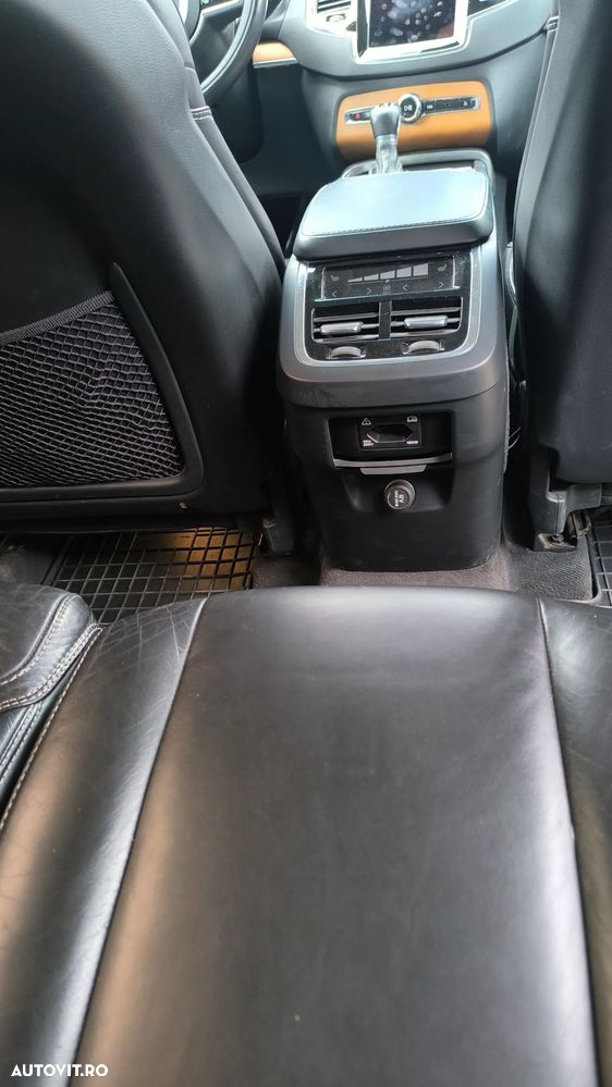Volvo XC 90 D5 AWD Inscription - 14