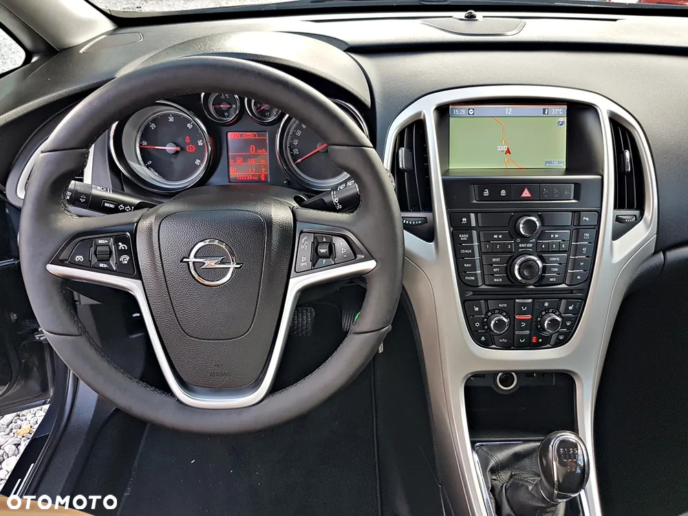 Opel Astra 2.0 CDTI Exklusiv - 16