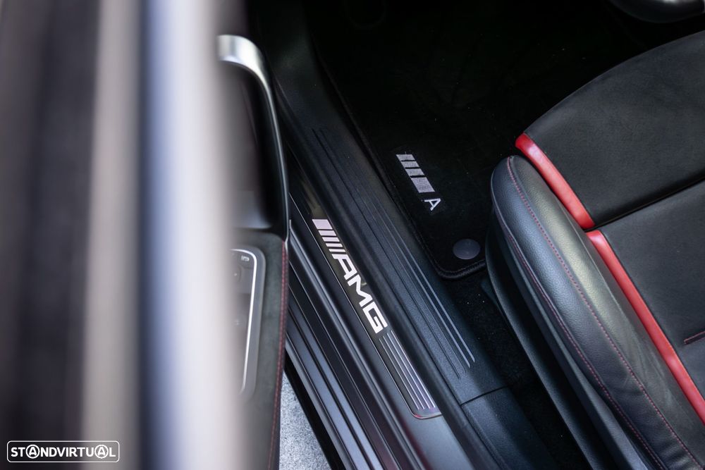 Mercedes-Benz A 35 AMG 4Matic - 38
