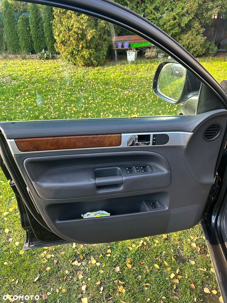 Volkswagen Touareg 5.0 V10 TDI DPF Automatik Exclusive Edition - 12