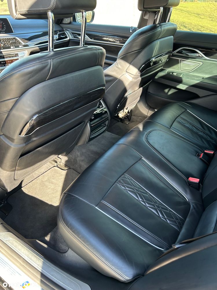 BMW Seria 7 730d xDrive - 10