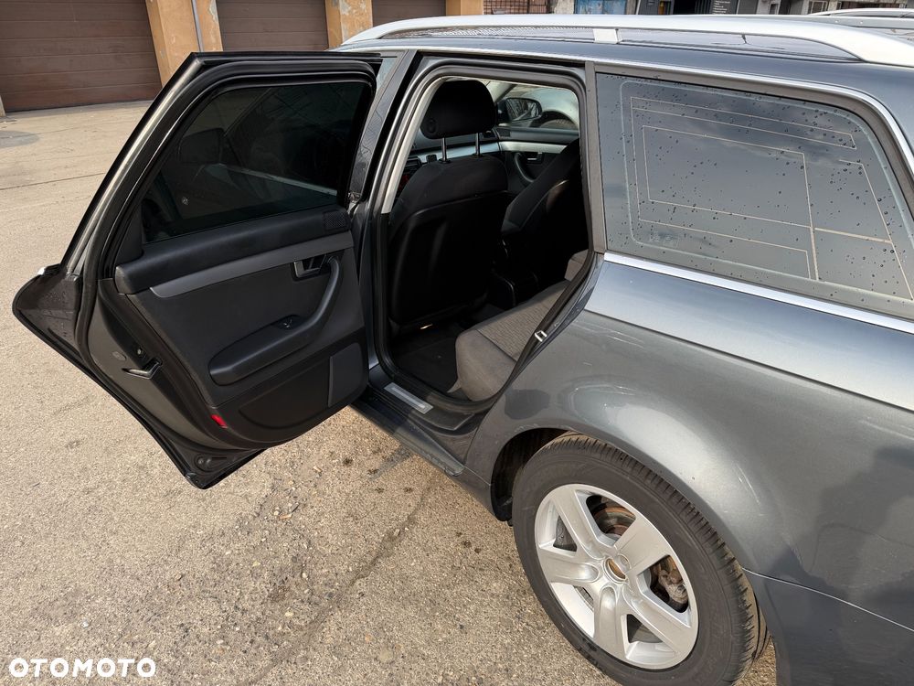 Audi A4 Avant - 8