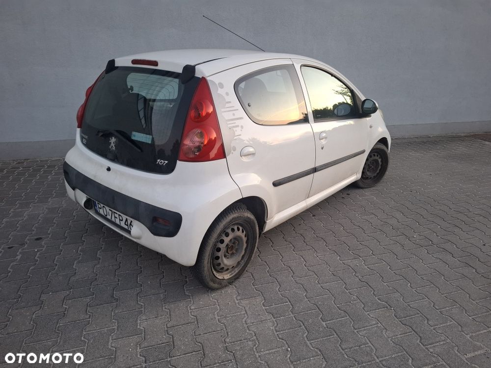 Peugeot 107 - 3