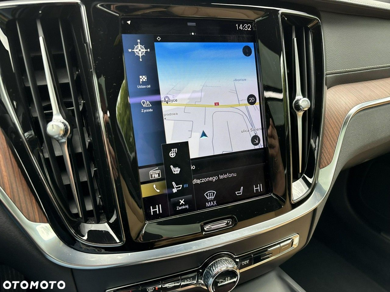 Volvo V60 Cross Country - 24