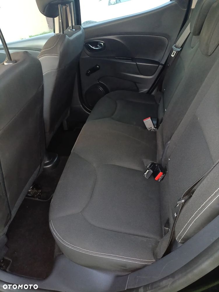 Renault Clio - 2