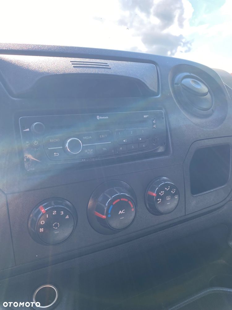 Renault Master - 22