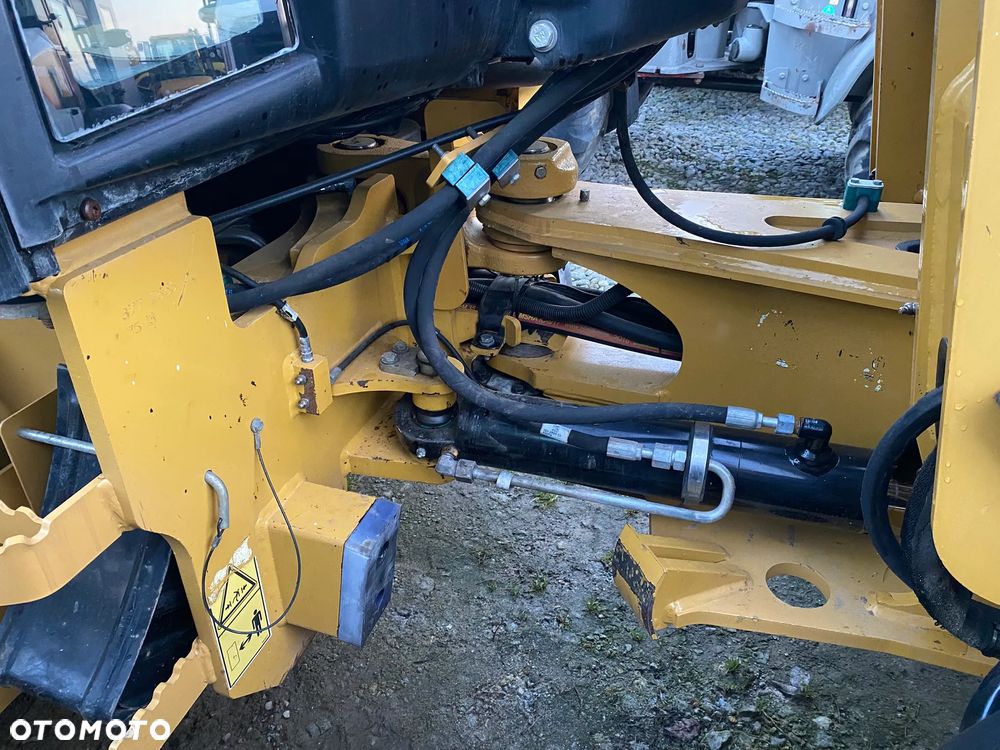 Caterpillar CAT 907H2, 6200 MTH, ŁYŻKA OTWIERANA + WIDŁY, z NIEMIEC, - 14