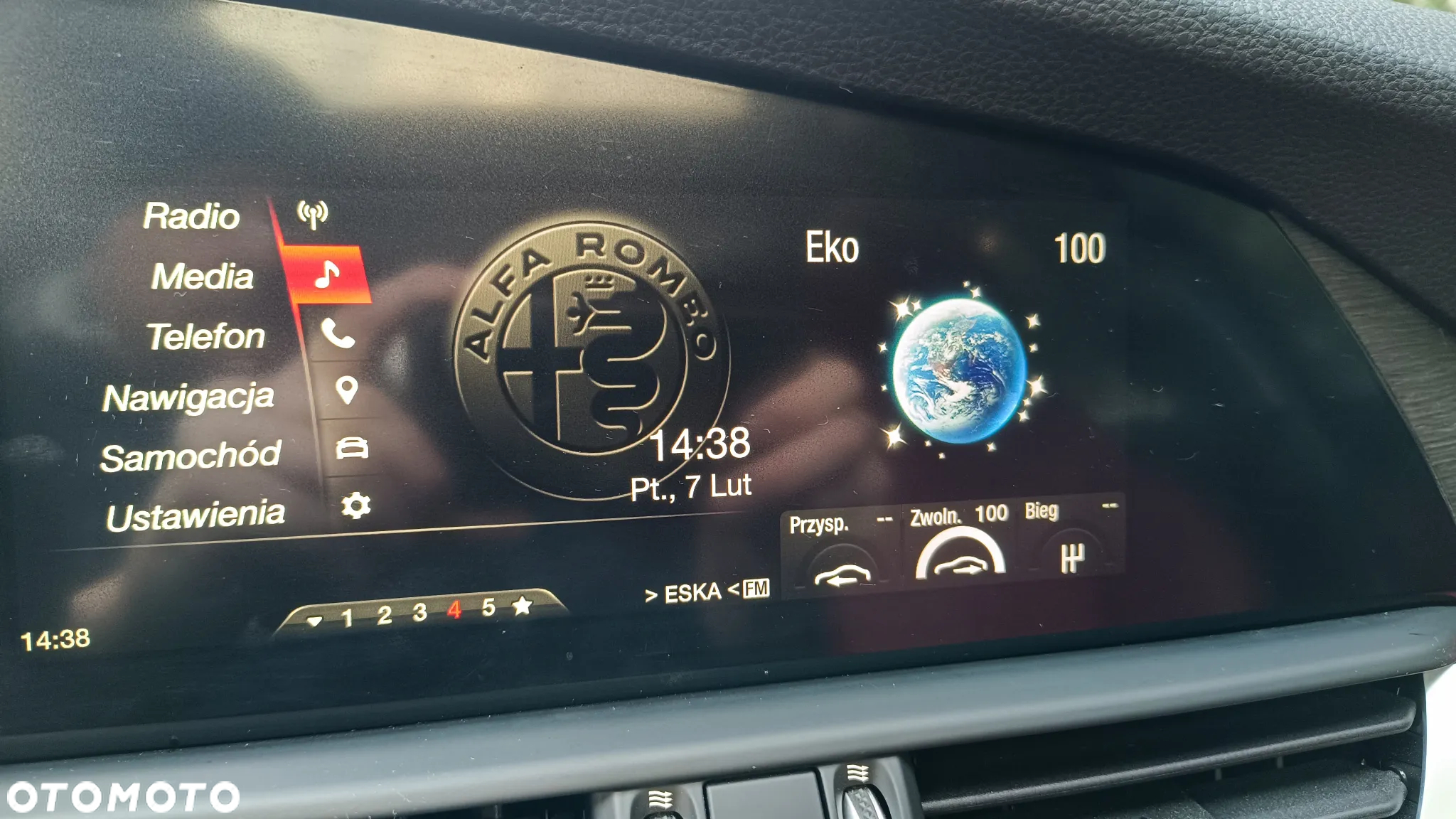 Alfa Romeo Giulia 2.0 Turbo 16V AT8-Q4 Ti - 22