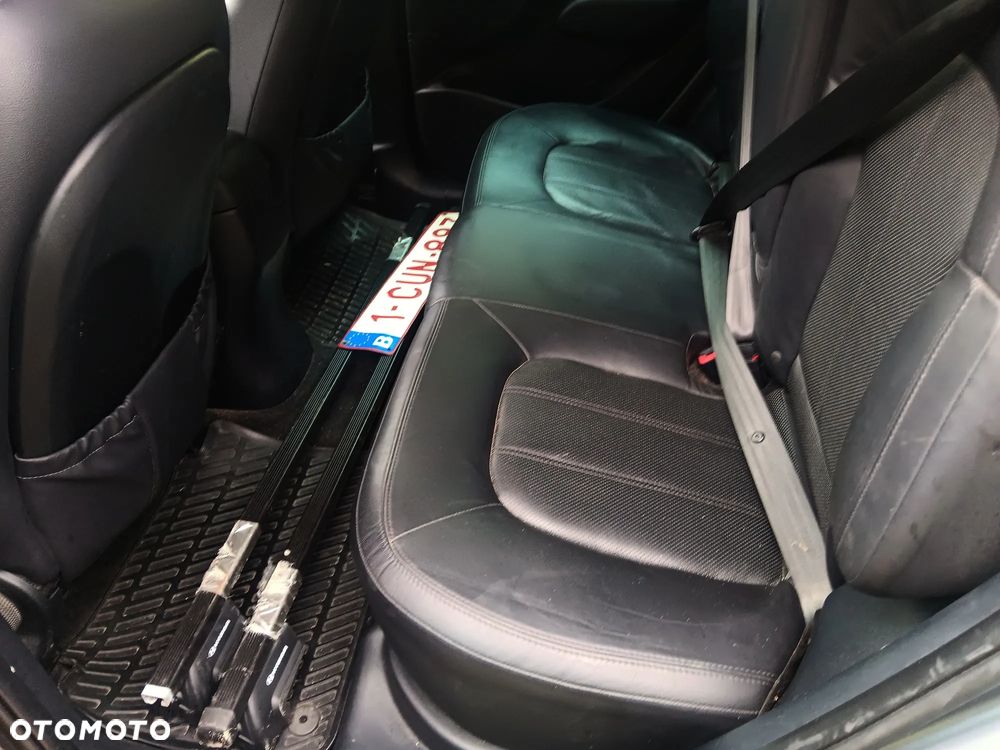 Hyundai ix35 1.6 GDI Premium 2WD - 22