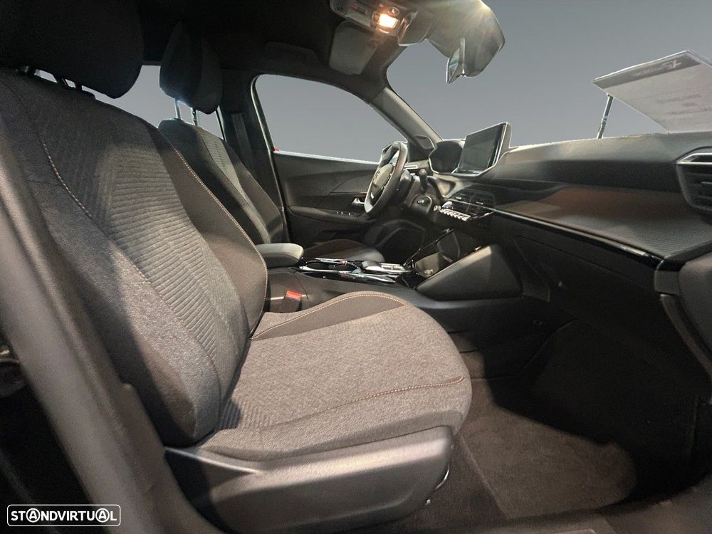 Peugeot e-2008 54 kWh Style - 16