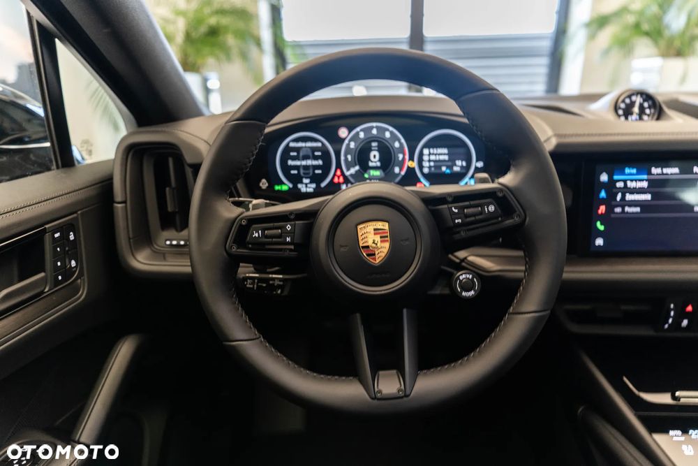 Porsche Cayenne Black Edition - 17