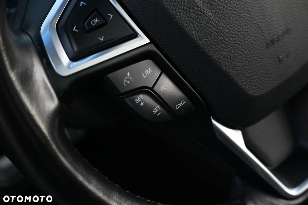 Ford Edge 2.0 TDCi Twin-Turbo 4WD ST-Line - 29