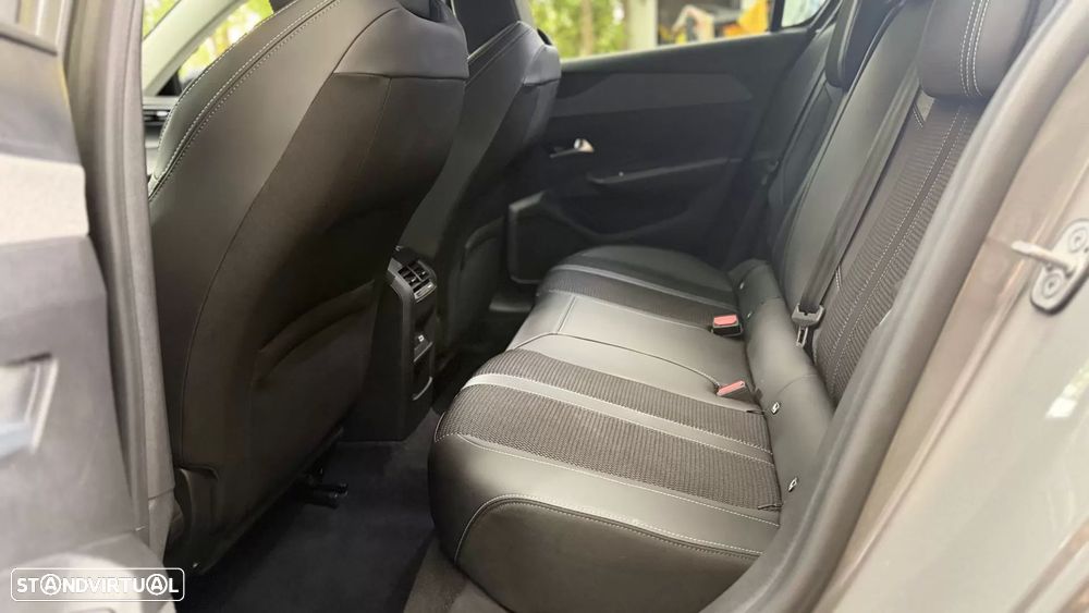 Peugeot 308 Hybrid 145 e-DSC6 Allure - 11