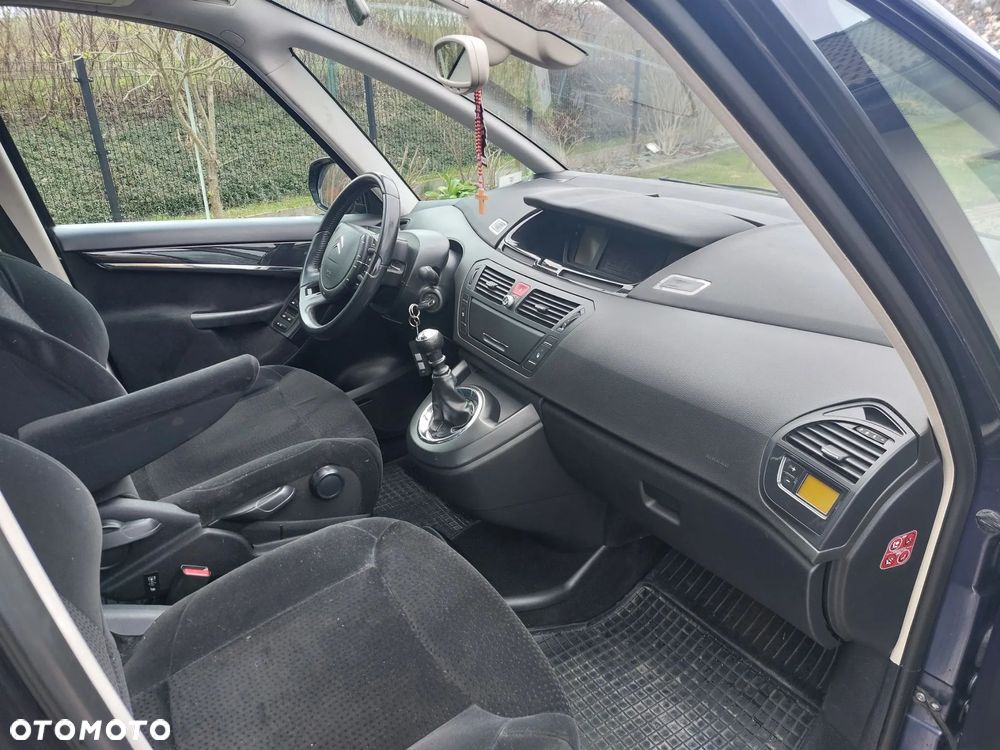 Citroën C4 Picasso 2.0 HDi FAP Exclusive - 6