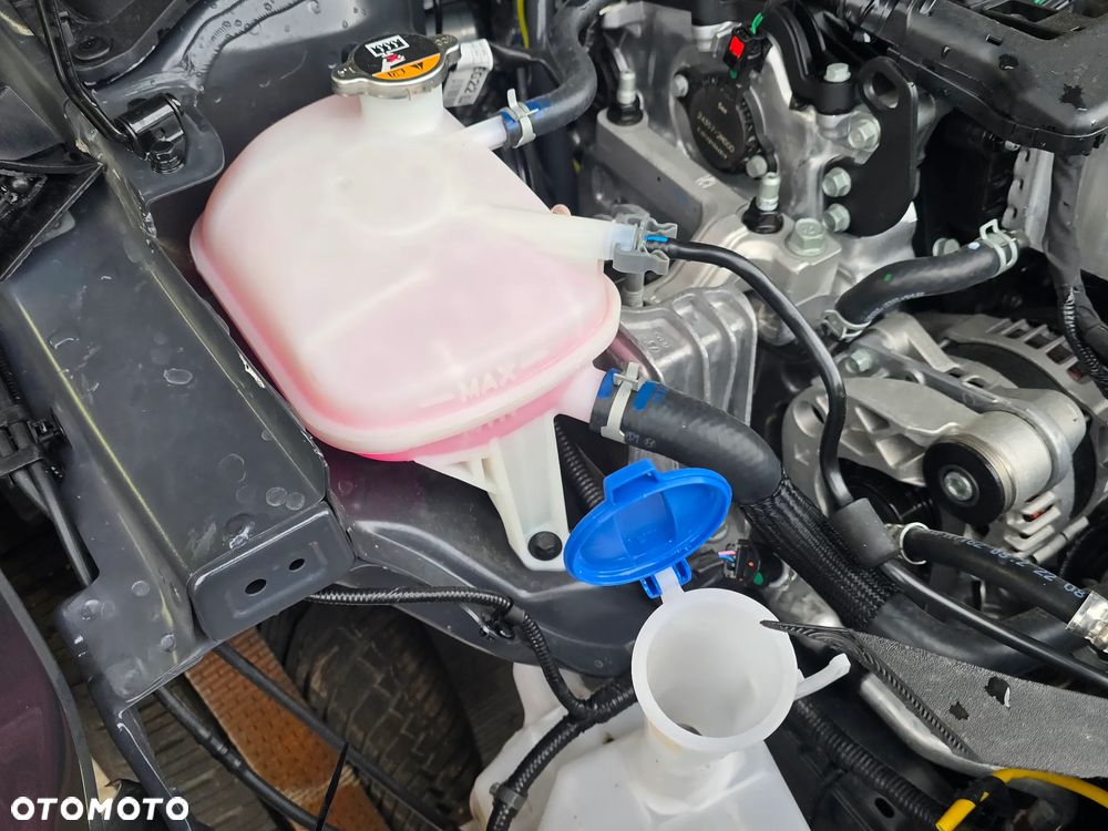 Kia XCeed 1.6 T-GDI OPF DCT7 Platinum - 20
