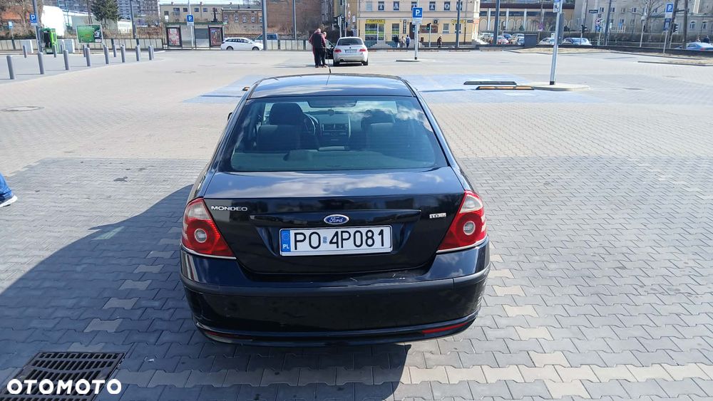Ford Mondeo 2.0 TDCI Ghia X - 9