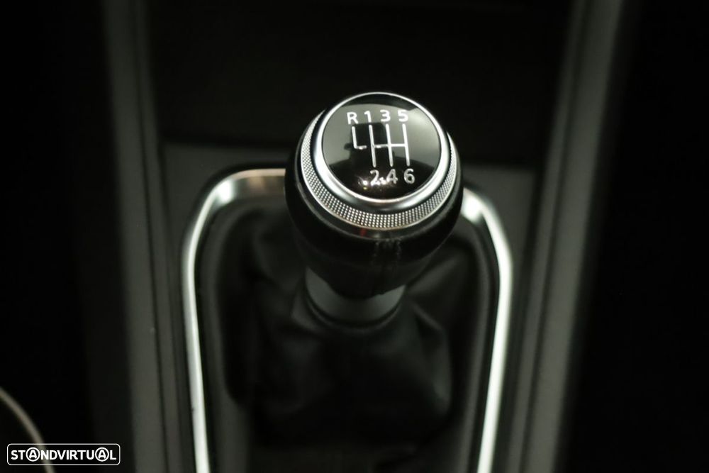 Renault Captur 1.0 TCe Techno Bi-Fuel - 14