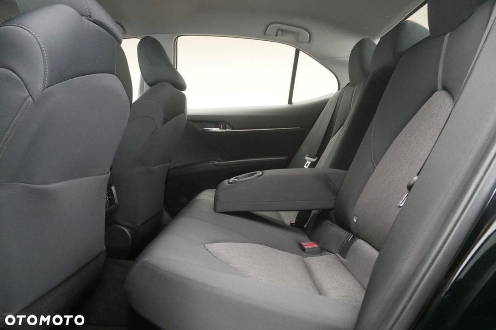 Toyota Camry 2.5 Hybrid Comfort CVT - 15