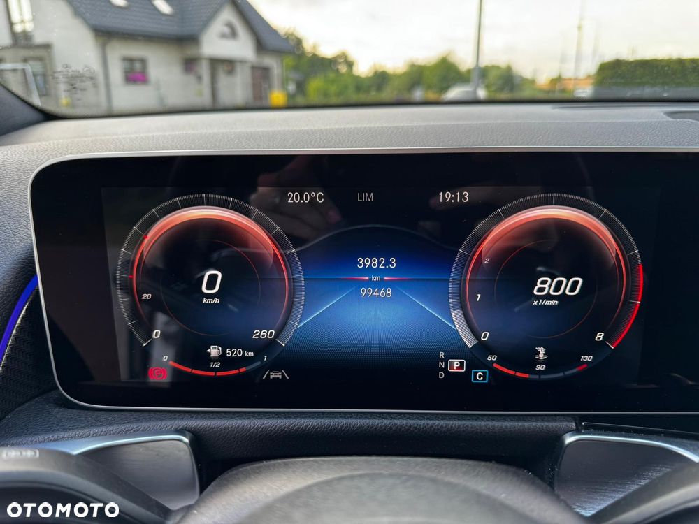 Mercedes-Benz GLB 200 AMG Line 7G-DCT - 10