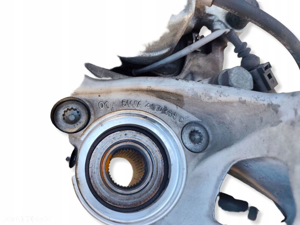 CUPRA FORMENTOR PRZEDNIA PRAWA ZWROTNICA WAHACZ AMOR 5WA407258C - 4