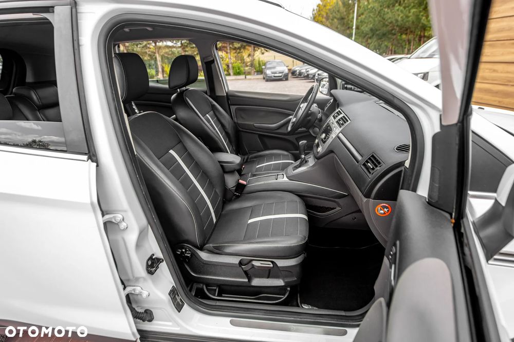Ford Kuga 2.5 4x4 Trend - 21