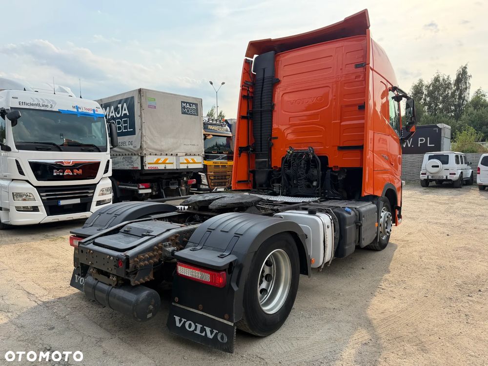 Volvo FH 500 / HYDRAULIKA DWUOBWODOWA / 848 070 KM PRZEBIEGU / GLOBETROTTER / EURO 6 / LODÓWKA / DŁUGA RAMA / DOSTĘPNE 3 SZTUKI !! - 10