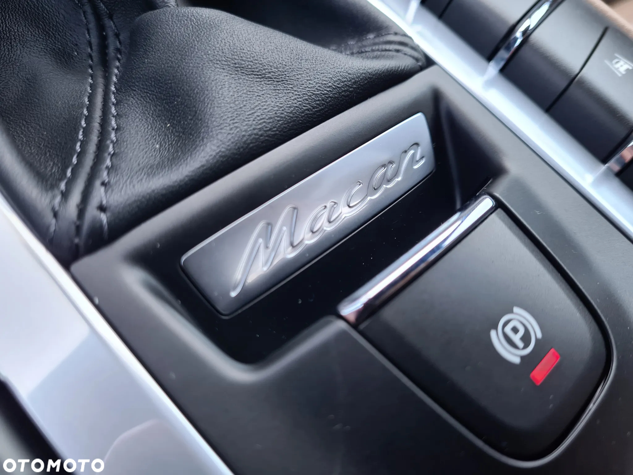 Porsche Macan Standard - 30