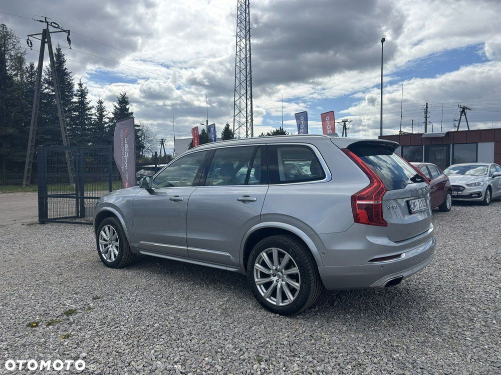Volvo XC 90 - 7
