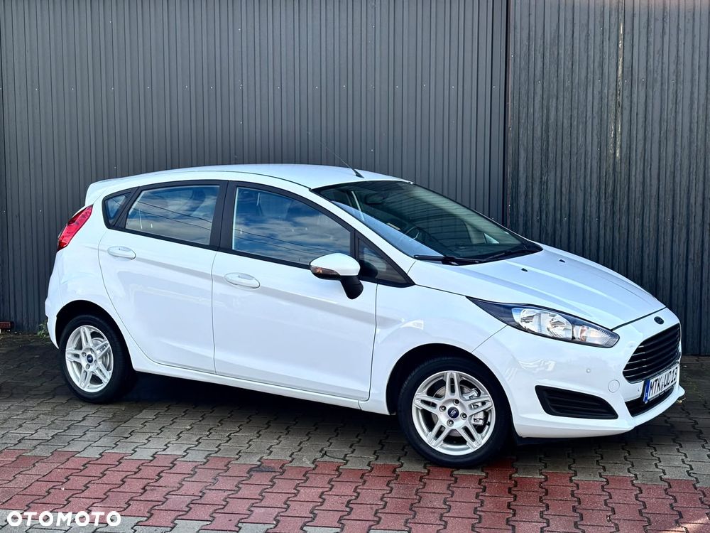Ford Fiesta 1.25 Champions Edition - 4
