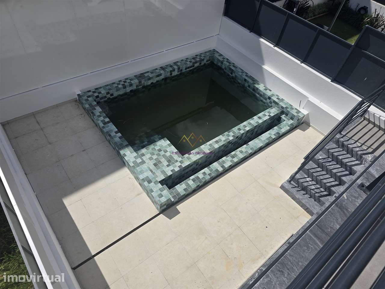 Moradia T3 com Piscina em Alcabideche - Grande imagem: 4/44