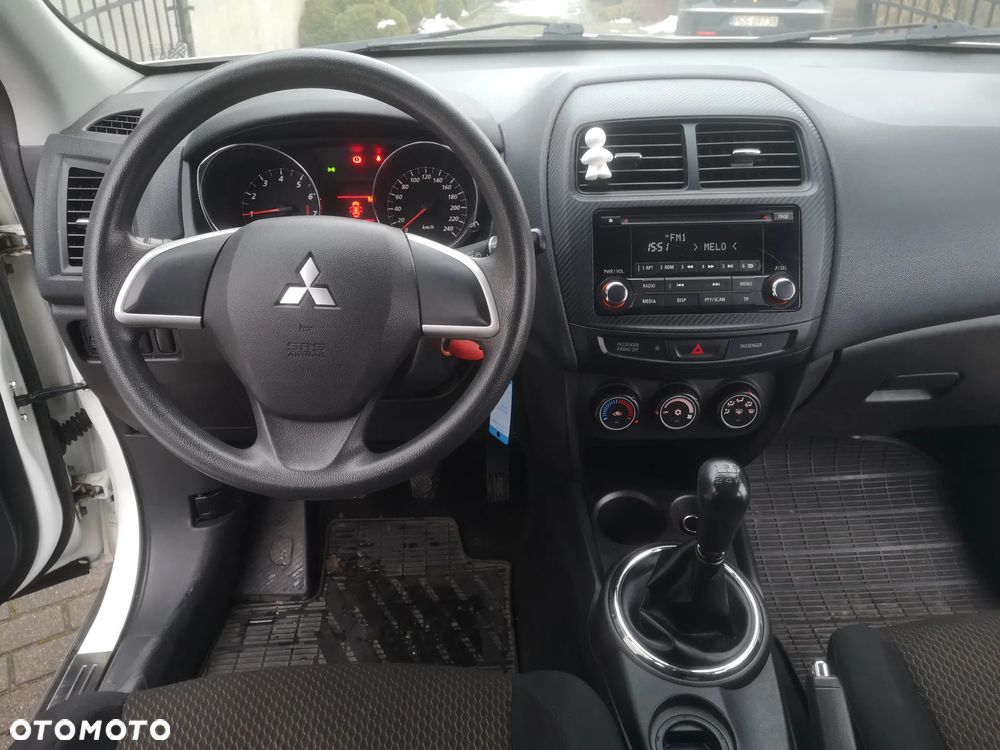 Mitsubishi ASX 1.6 Invite - 11