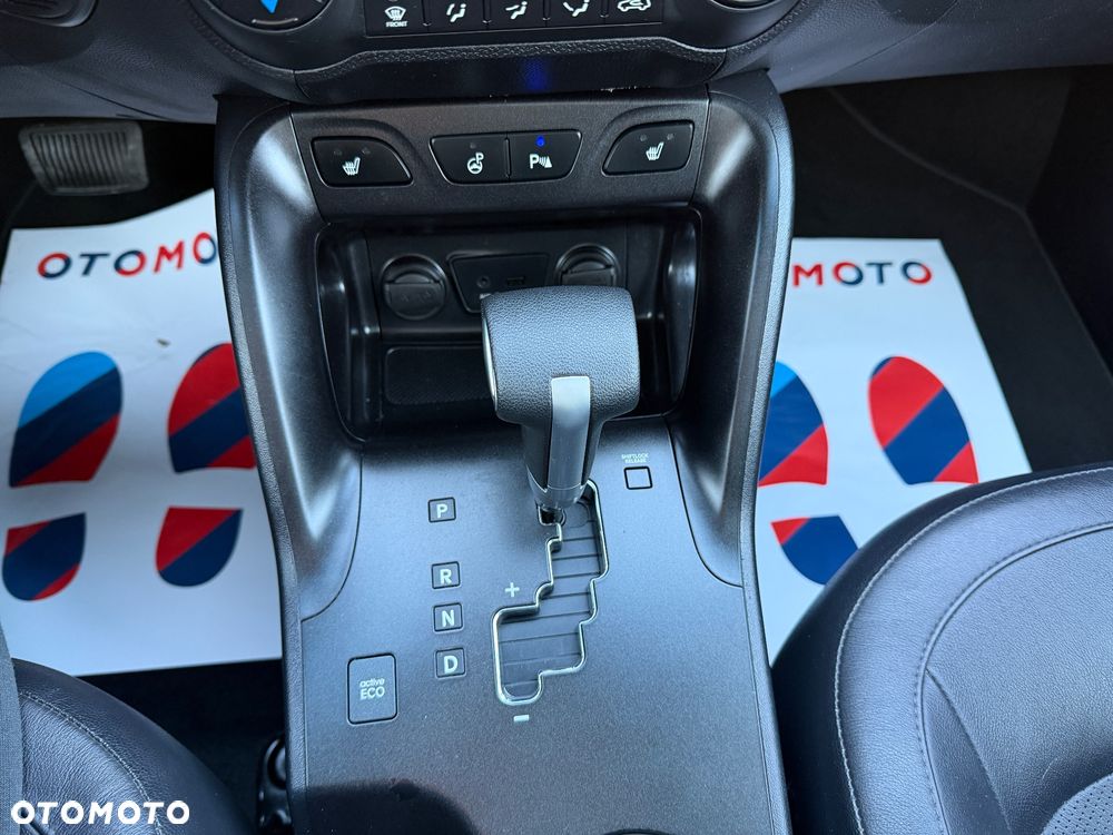 Hyundai ix35 2.0 CRDi Premium 4WD - 9