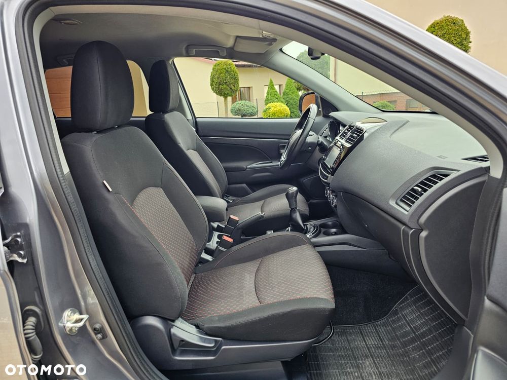 Mitsubishi ASX 1.6 ClearTec 2WD Diamant Edition+ - 38