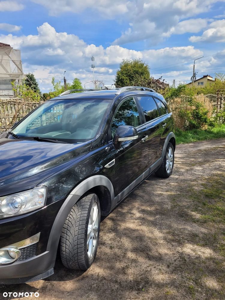 Chevrolet Captiva 2.2 D LTZ - 12