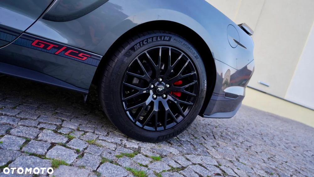 Ford Mustang 5.0 V8 GT - 6