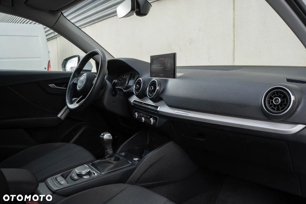 Audi Q2 30 TFSI - 16