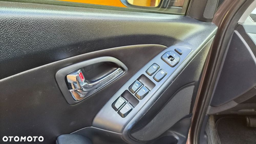 Hyundai ix35 2.0 Premium 2WD - 22