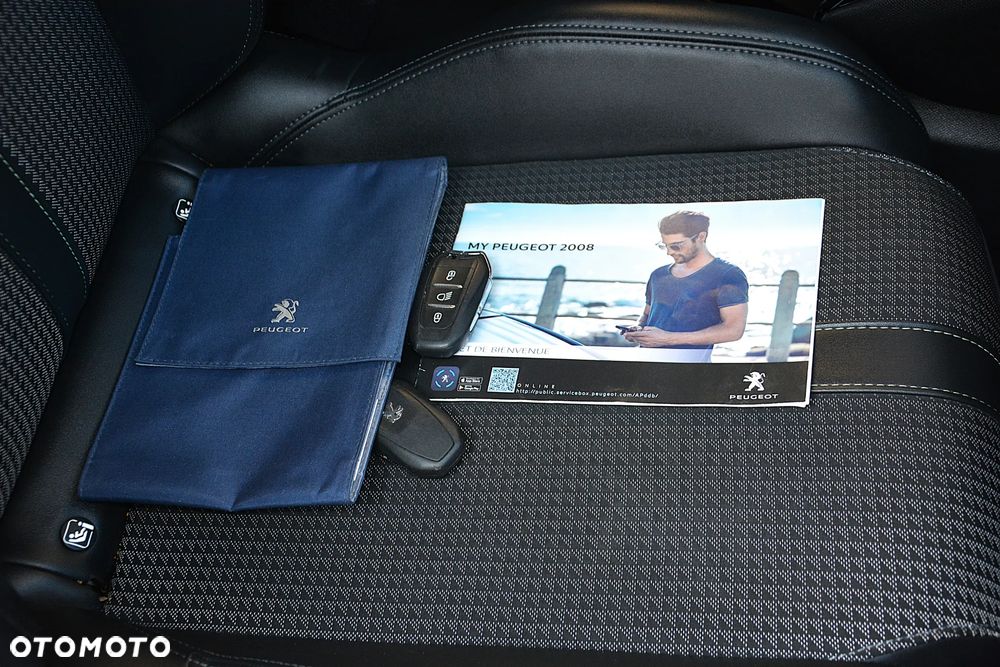 Peugeot 2008 ver-bluehdi-130-gt-s-s-eat8 - 36