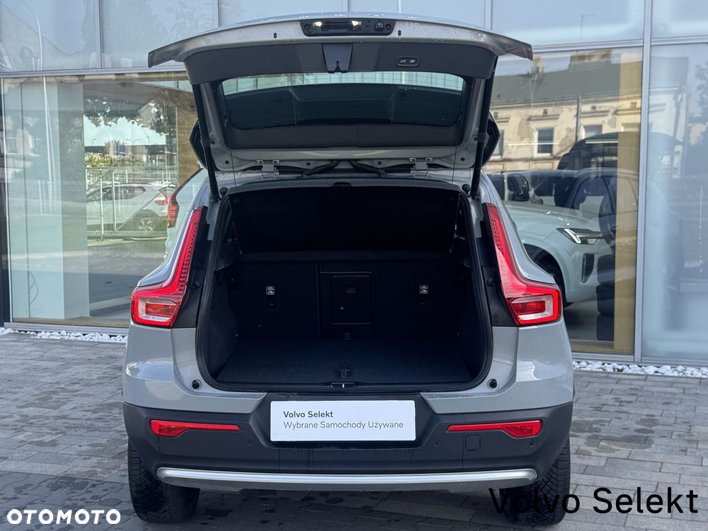 Volvo XC 40 - 33