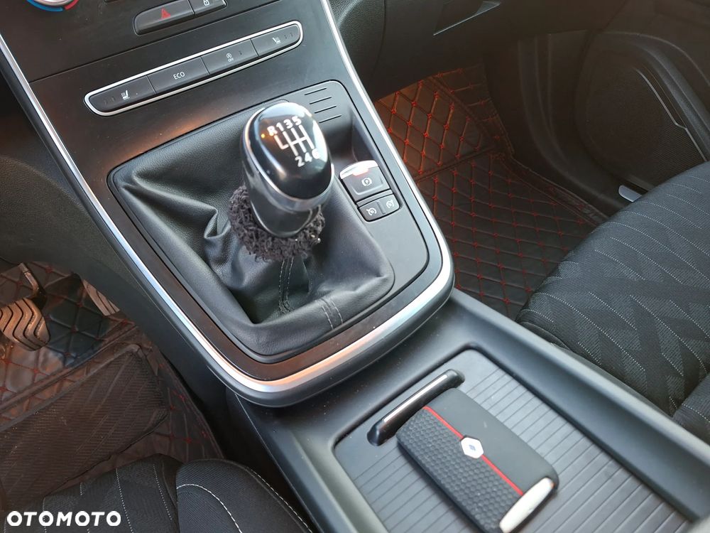 Renault Grand Scenic ENERGY TCe 140 LIMITED - 34