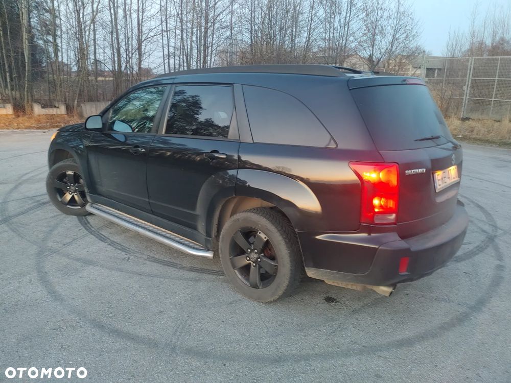 Suzuki XL7 - 21