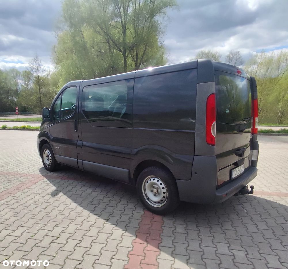 Renault Trafic - 15
