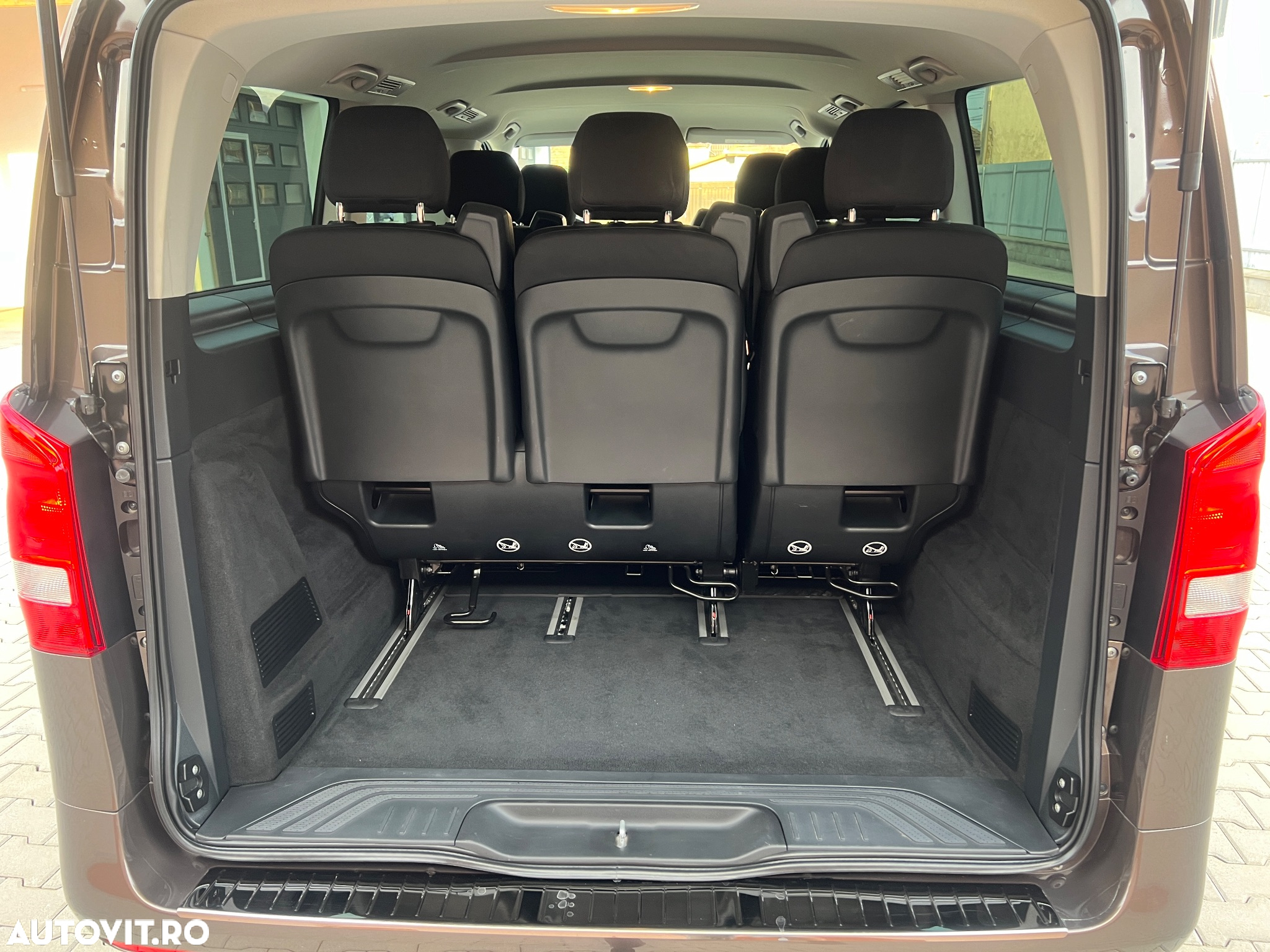 Mercedes-Benz Vito 111 CDI (BlueTEC) Tourer Lang PRO - 15