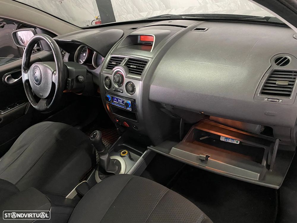 Renault Mégane Break 1.5 dCi C Authentique - 14