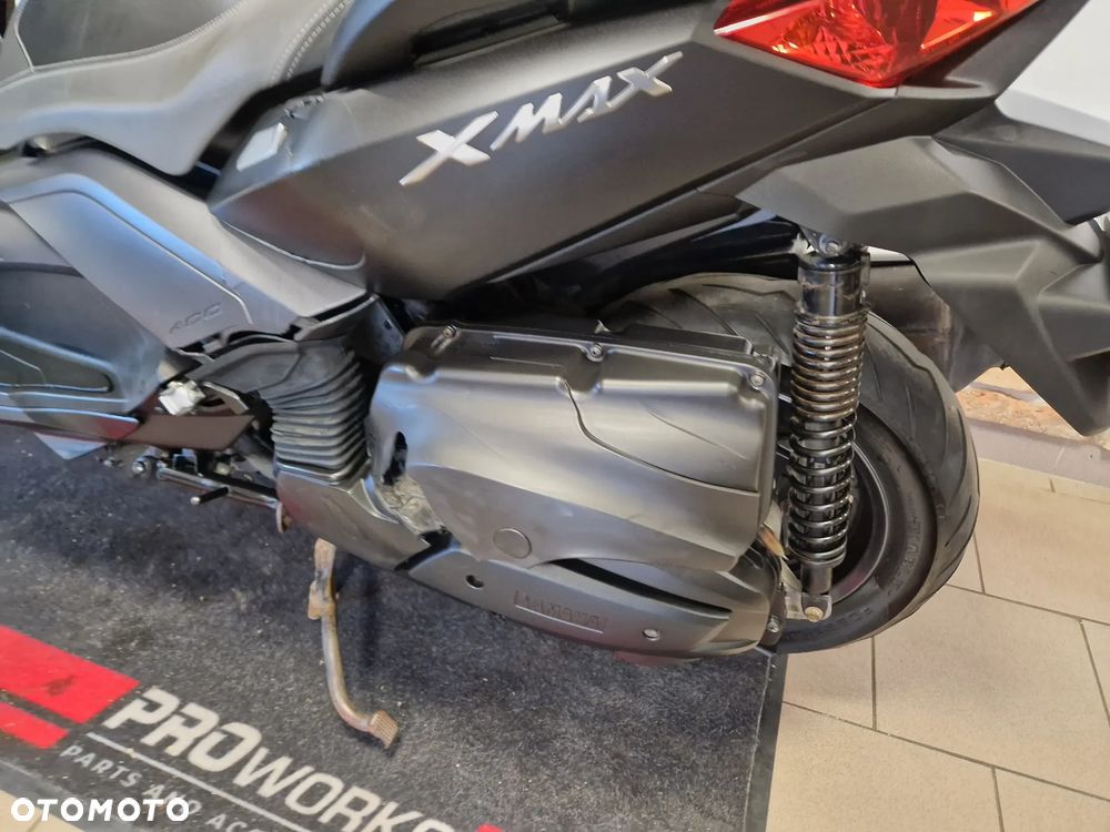 Yamaha X-max - 19