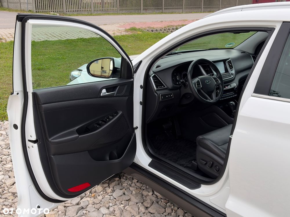 Hyundai Tucson 2.0 CRDI 4WD Automatik Premium - 19